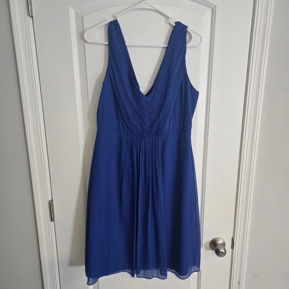 J.Crew 100% Silk Sleeveless‎ Midi Dress Women's Size 10 Blue Pleated V-Neck